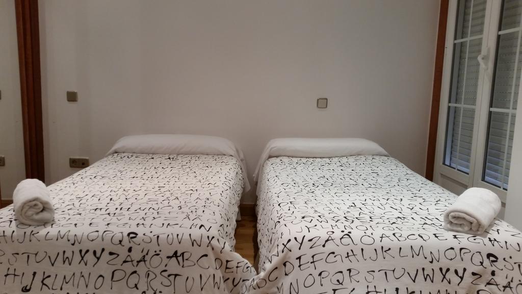 Apartamentos Good Stay Prado Мадрид Номер фото