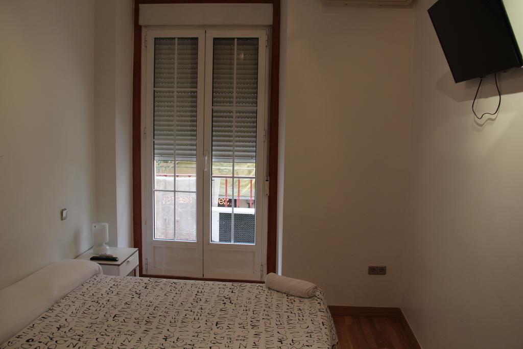 Apartamentos Good Stay Prado Мадрид Номер фото