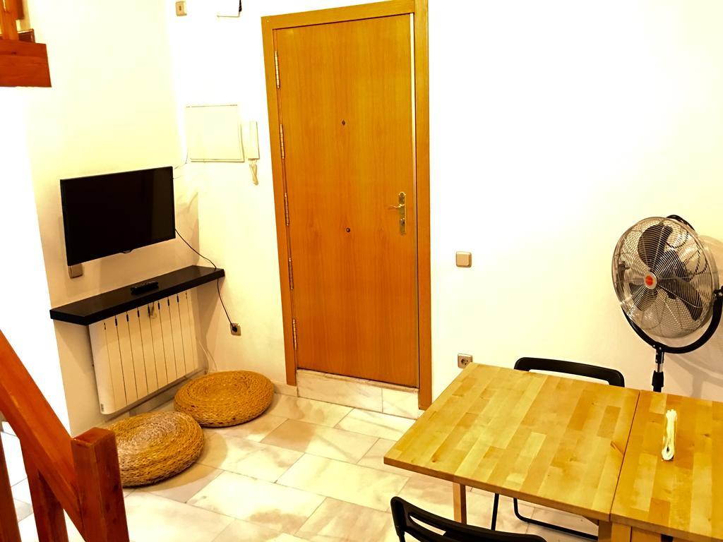 Apartamentos Good Stay Prado Мадрид Екстер'єр фото