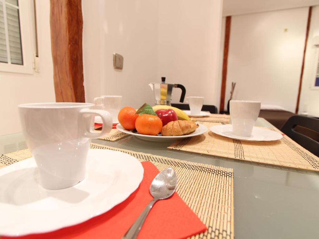 Apartamentos Good Stay Prado Мадрид Номер фото